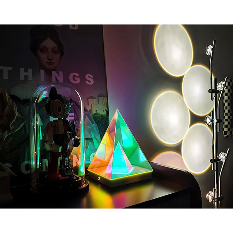 3D LED Decorative Triangle Light 15CM