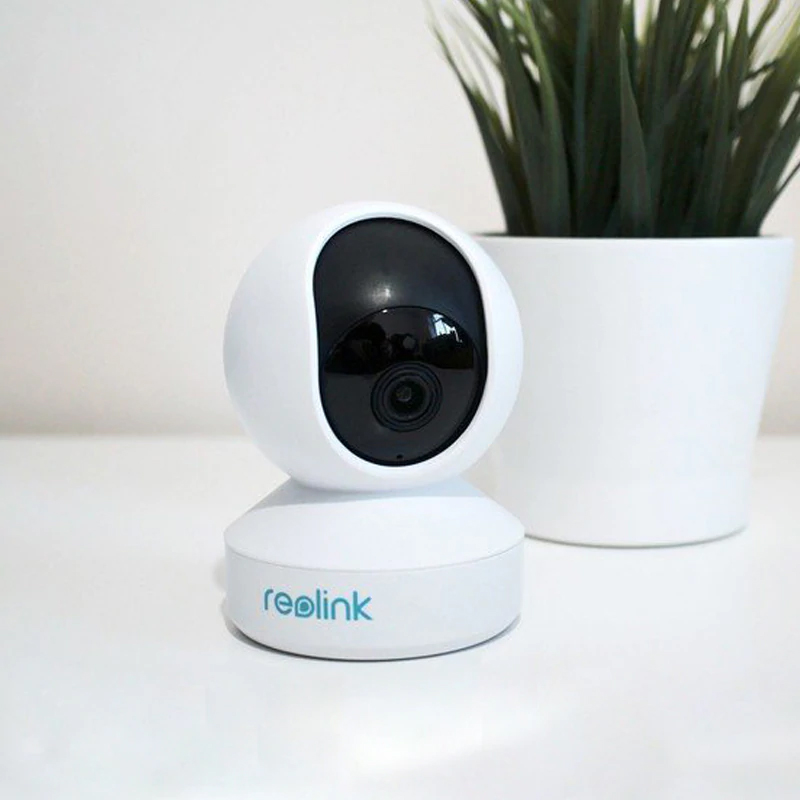 كاميرا E1 Pro الذكية للمنزل 4 ميجابكسل ودوران 360 درجة من Reolink