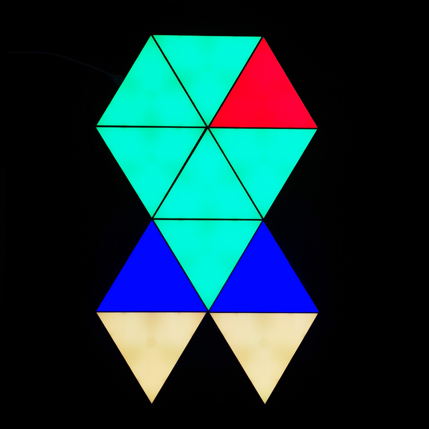Smart RGB Triangle Lights – 3 Pieces